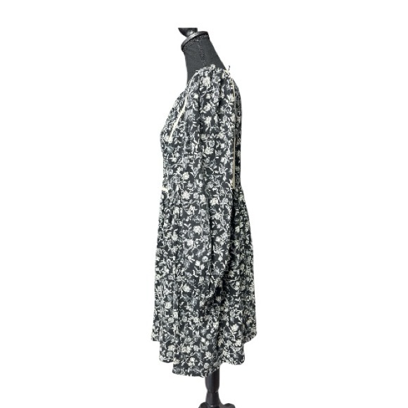 Old Navy Black Floral Long-Sleeve Smock Dress with Cream Trim Size Medium - Picture 2 of 13